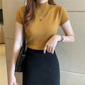 Blusa Gola Alta Feminina – Elegância Minimalista